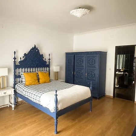 Offshore Rustic House Проживание в семье