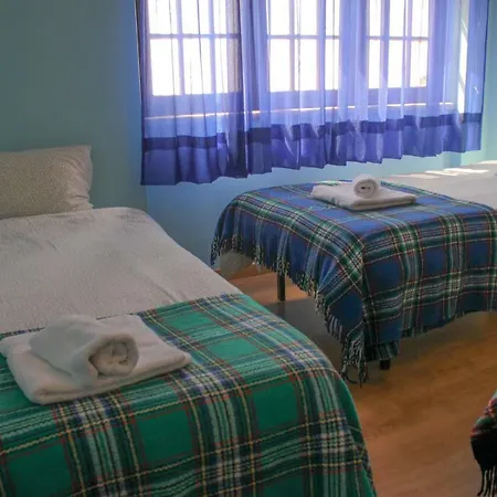 Проживание в семье Offshore Rustic House *