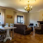 Homestay Offshore Rustic House