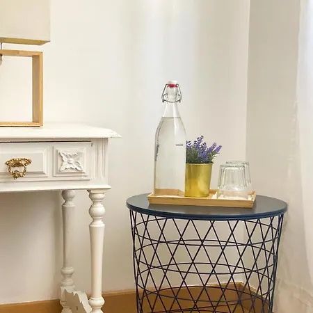 Δωμάτια σε οικογενειακή κατοικία Offshore Rustic House *