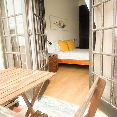 Homestay Offshore Rustic House Peniche