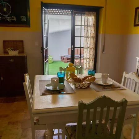 Offshore Rustic House Δωμάτια σε οικογενειακή κατοικία