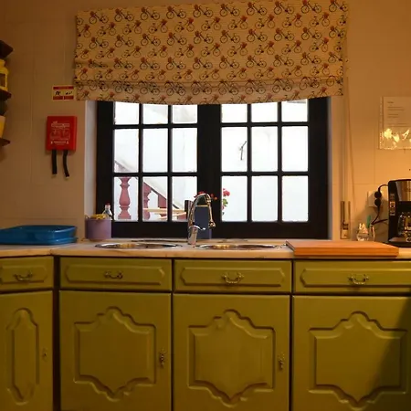 Offshore Rustic House Δωμάτια σε οικογενειακή κατοικία Peniche