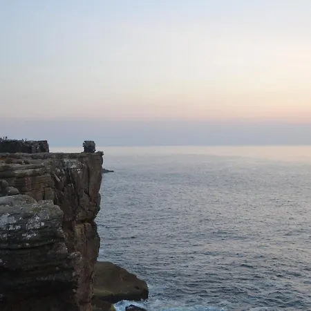 Offshore Rustic House Δωμάτια σε οικογενειακή κατοικία Peniche