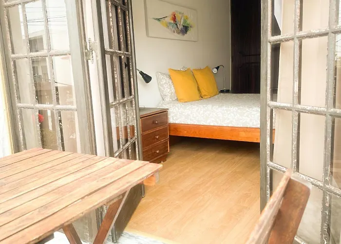 Kwatera prywatna Offshore Rustic House Peniche