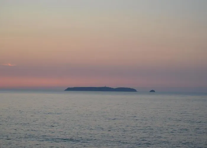 Kwatera prywatna Offshore Rustic House *